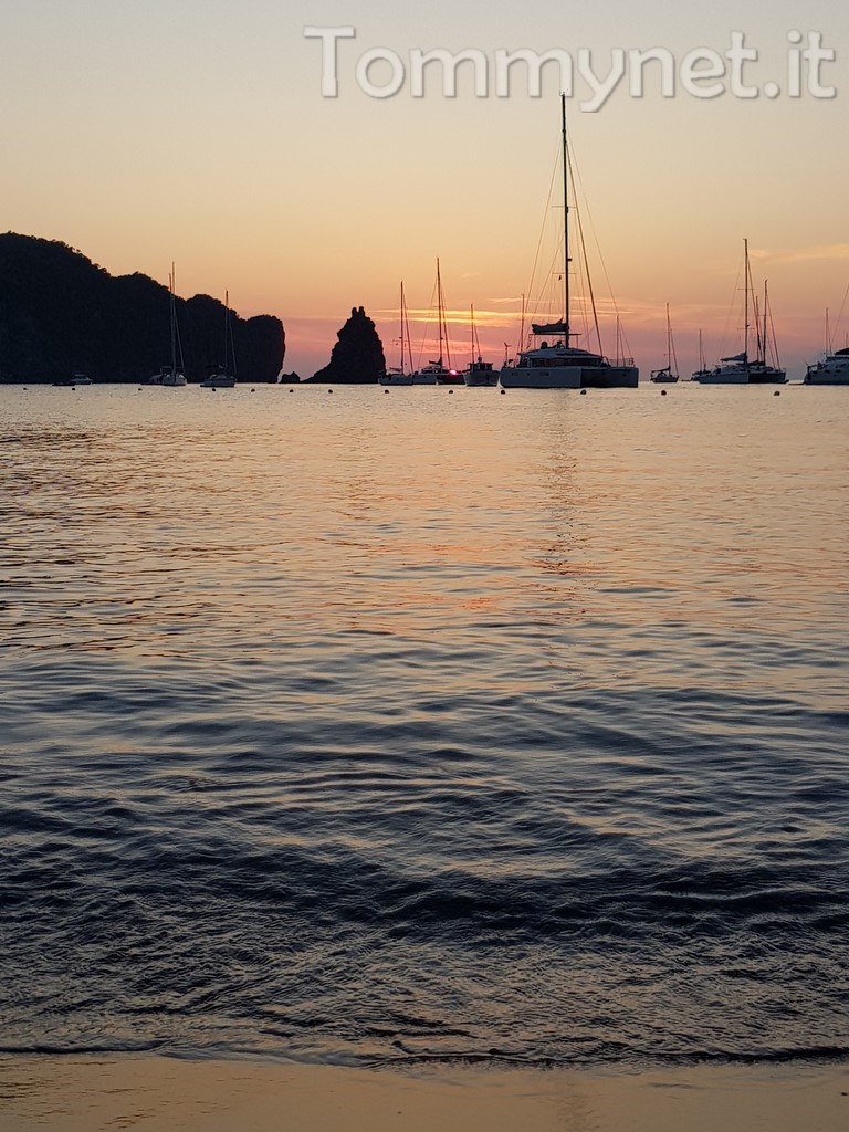 Tramonto a Vulcano